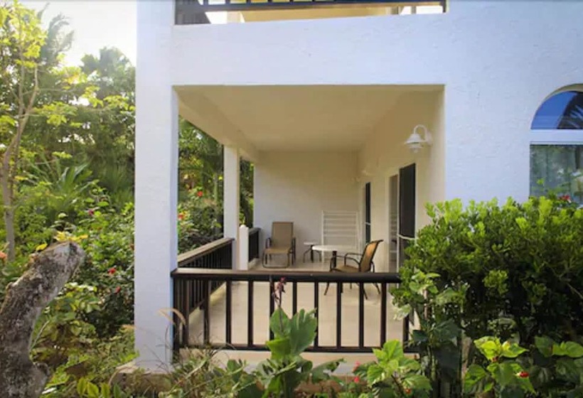 هتل Serenity Cottages