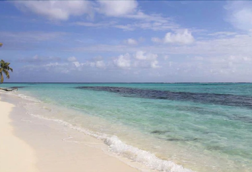 هتل Serenity Cottages