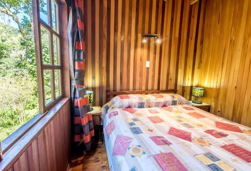 Hotelli Sueños Del Bosque