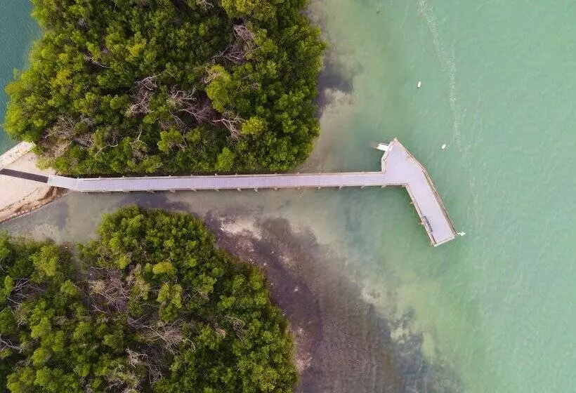 Hotelli Sunshine Key Rv Resort & Marina