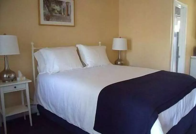 Hotelli The Blue Inn At North Fork