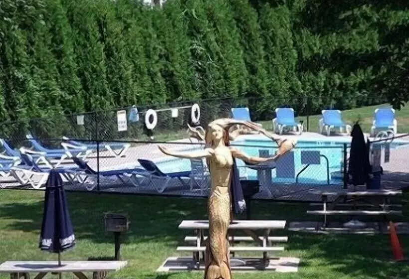 Hotelli The Blue Inn At North Fork