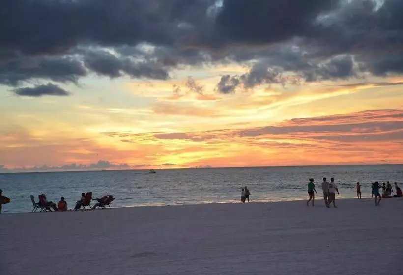 Hotelli Twins Inn & Apartments