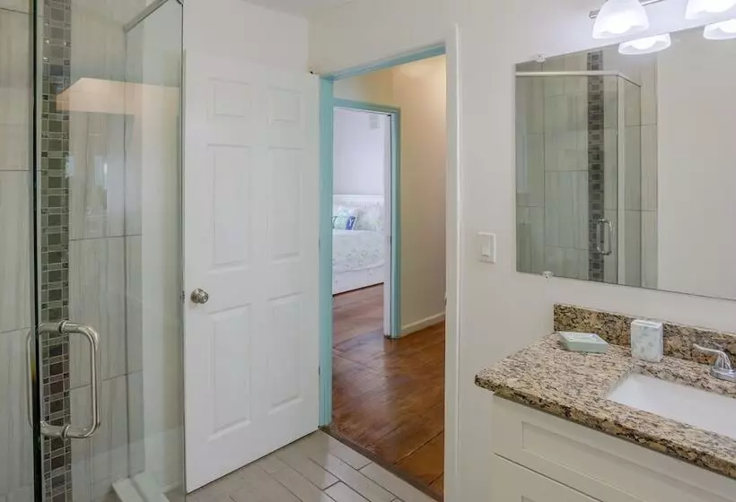 Hotelli Twins Inn & Apartments