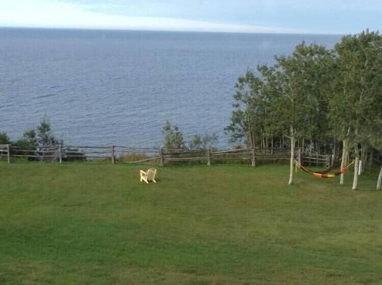 מוטל Hôtel Du Rocher