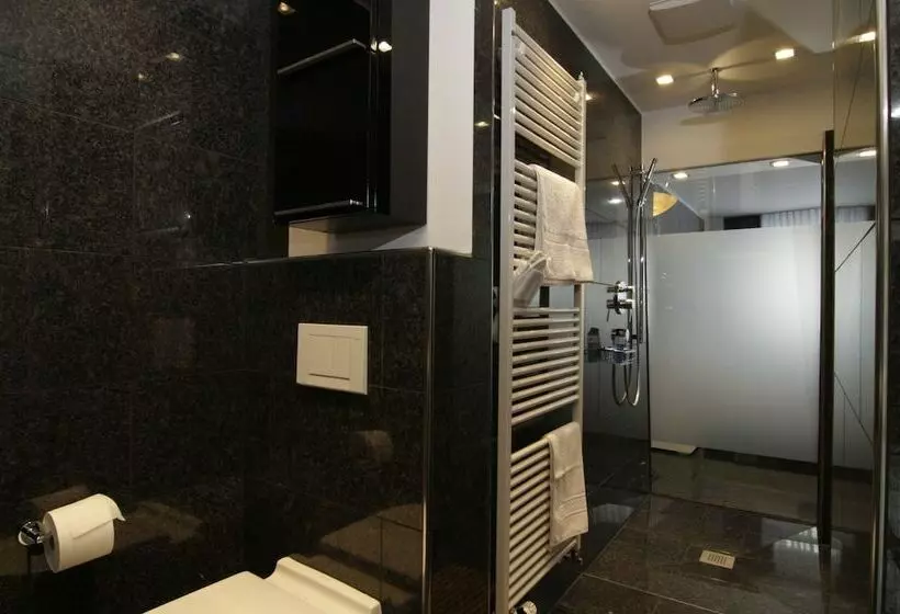 ペンション Maria Suite