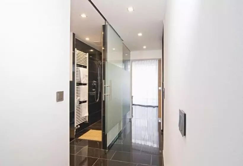 ペンション Maria Suite