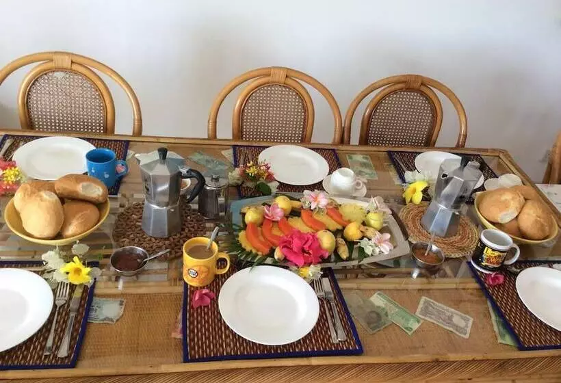 پانسیون Tibambari