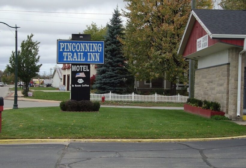 Pinconning Trail Inn Motel