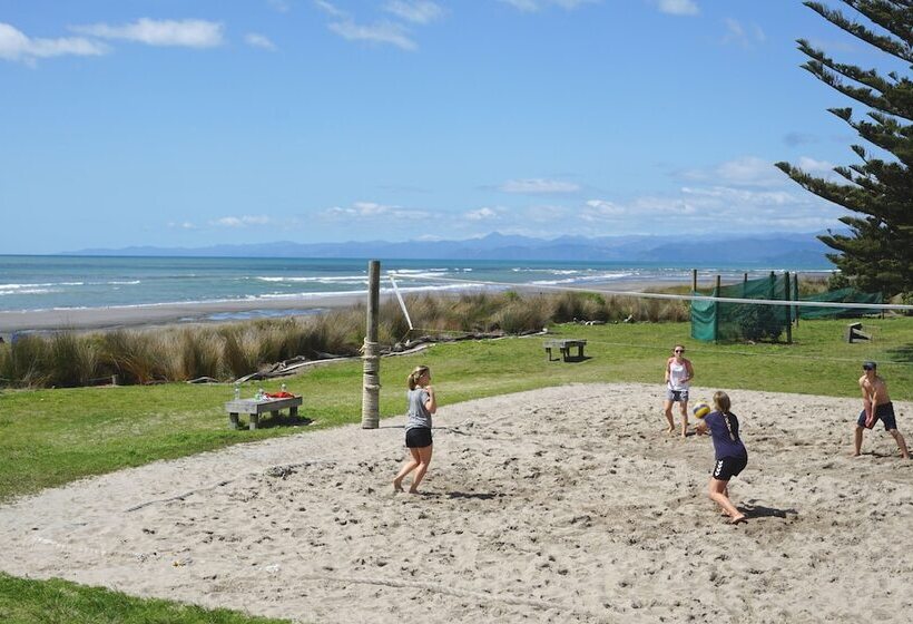 منتجع Island View Holiday Park