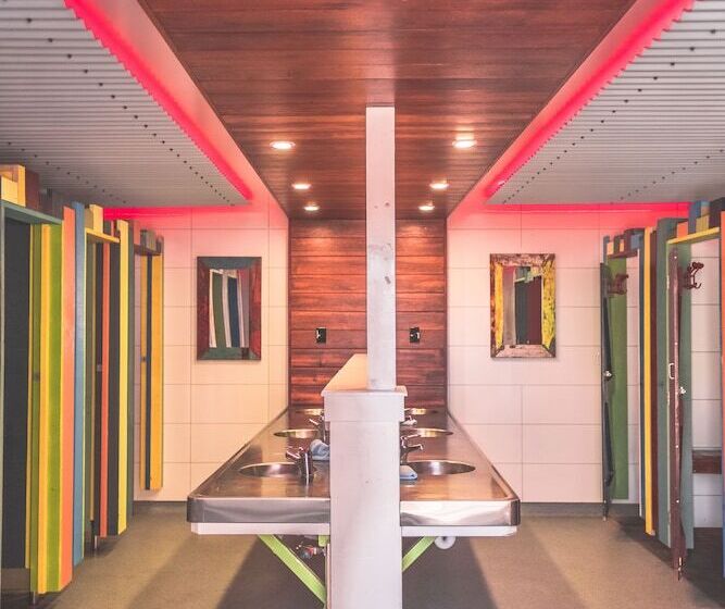 منتجع Island View Holiday Park