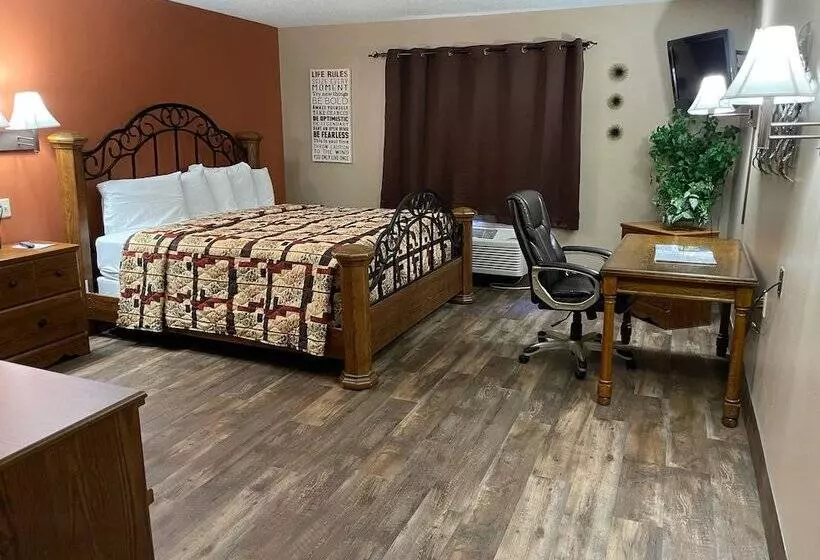 Southfork Motel And Grill