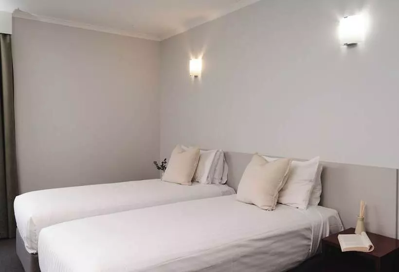 Abode Narrabundah