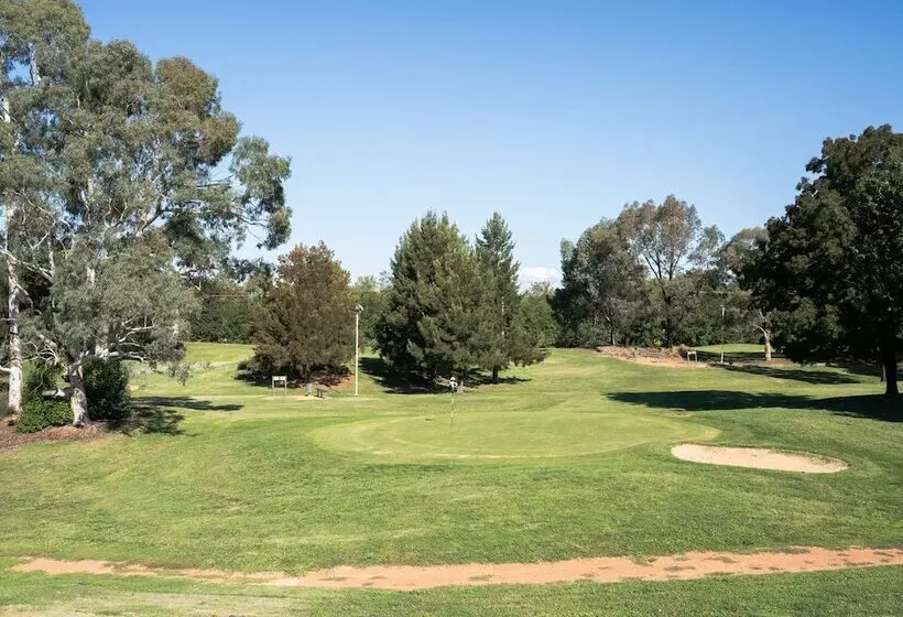 Abode Narrabundah