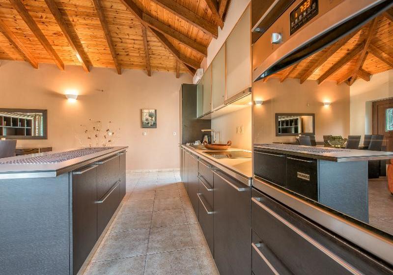 Astarte Villas - Kyveli Villa