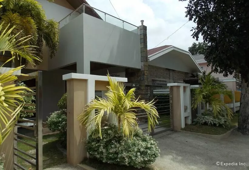 Bearland Paradise Resort