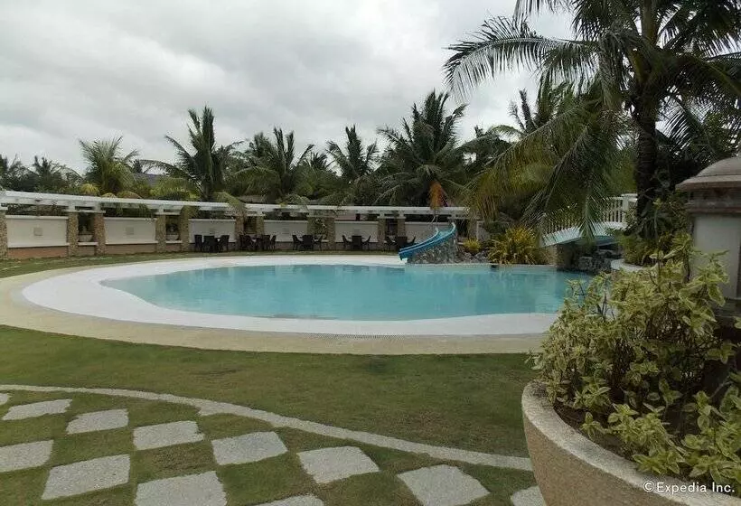 Bearland Paradise Resort