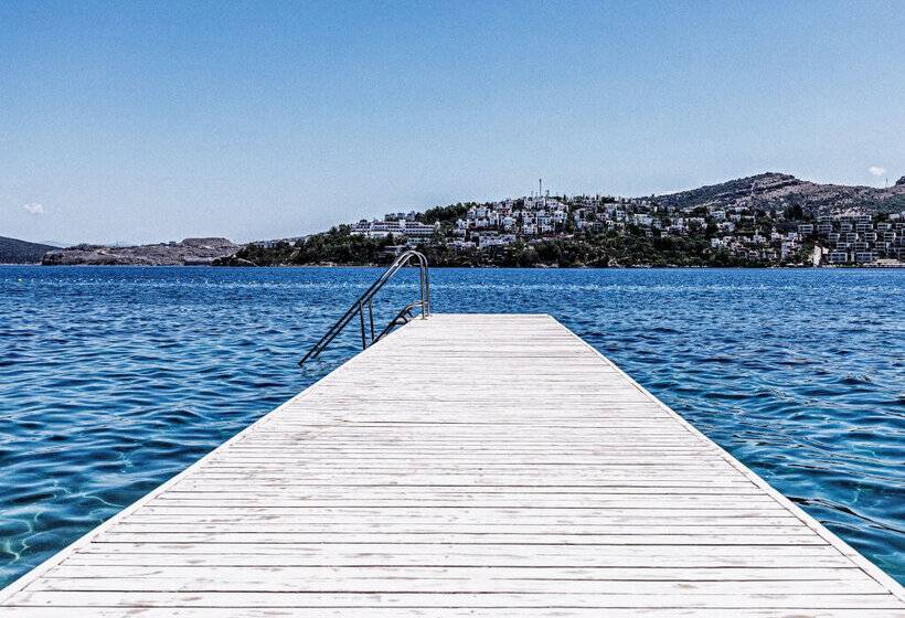 Cape Bodrum Luxury Hotel & Beach