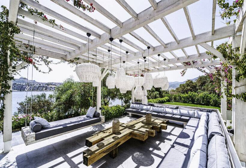 Cape Bodrum Luxury Hotel & Beach