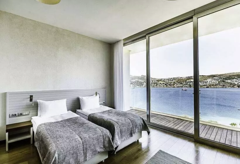 Cape Bodrum Luxury Hotel & Beach