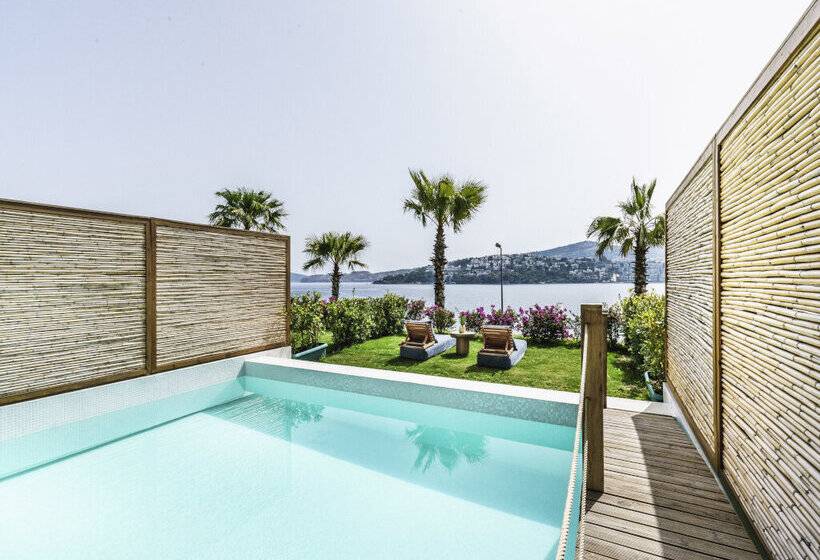 Cape Bodrum Luxury Hotel & Beach