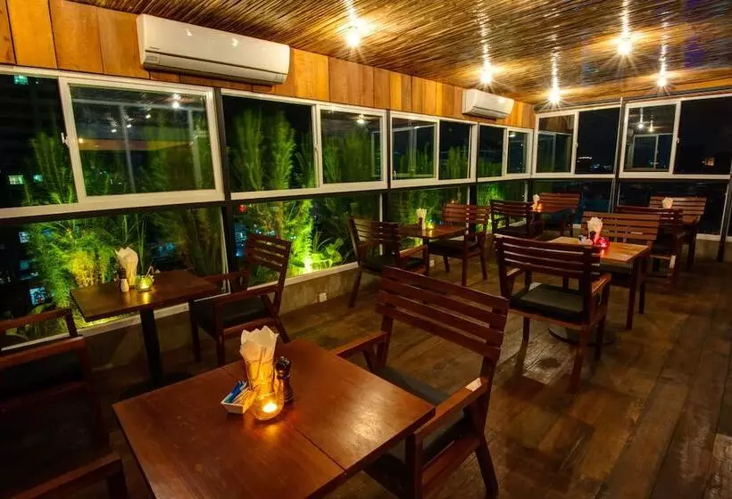 هتل Balconitel Boutique