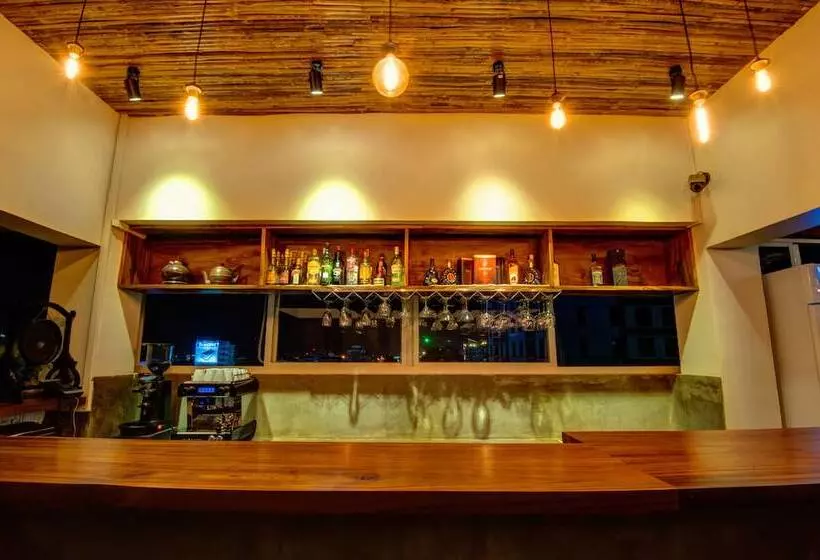 هتل Balconitel Boutique