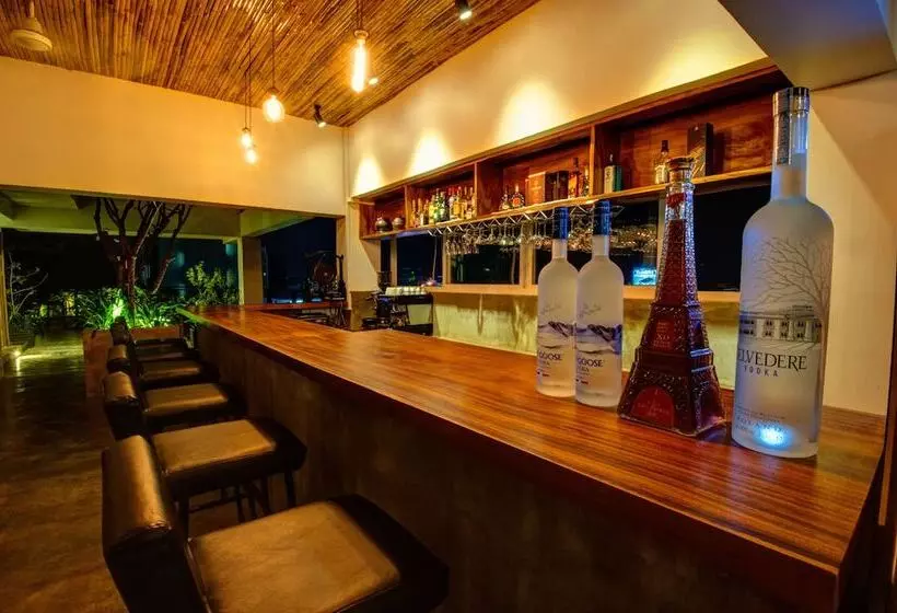 هتل Balconitel Boutique