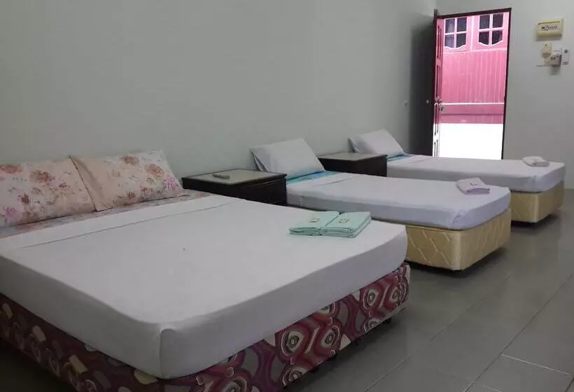 ホテル Budget Beach Resort