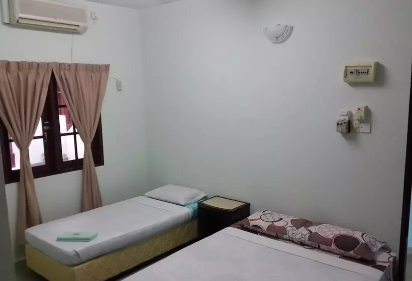 ホテル Budget Beach Resort