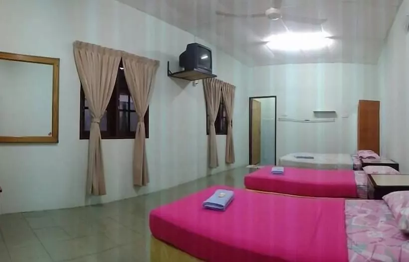 ホテル Budget Beach Resort