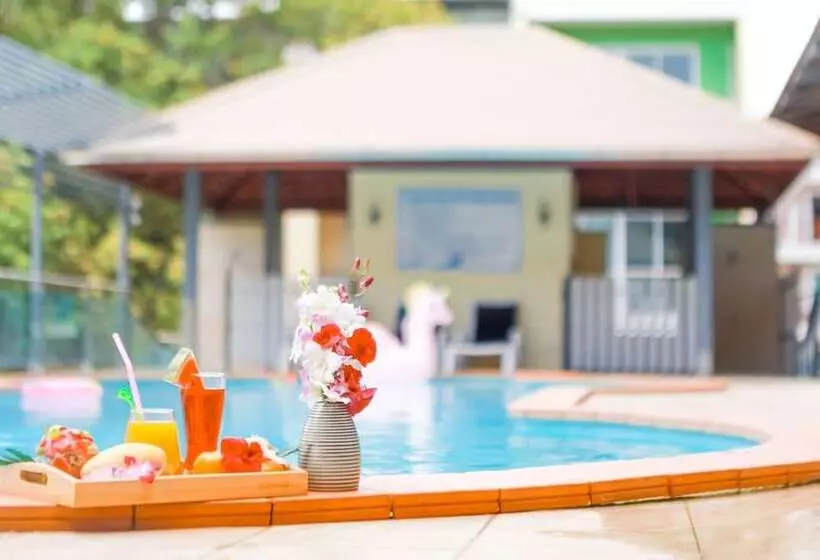 هتل Cha Am My House Resort