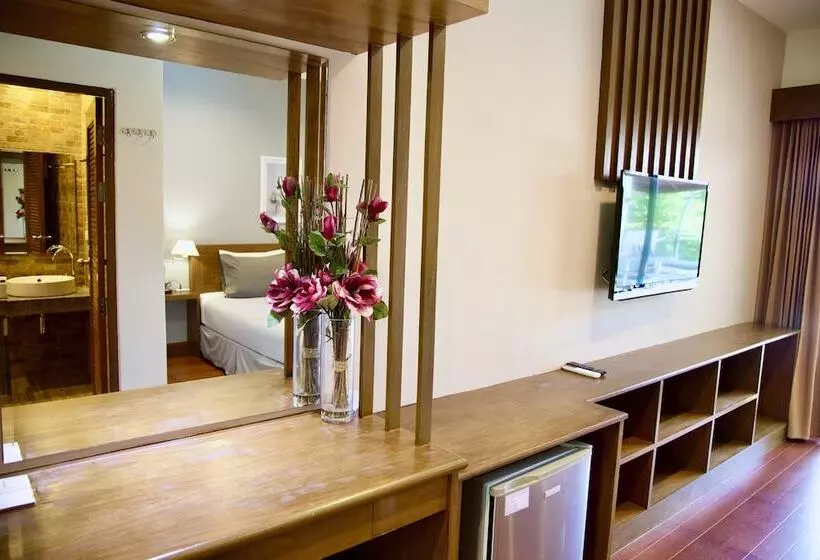 هتل Cha Am My House Resort