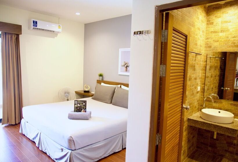 בית מלון כפרי Cha Am My House Resort