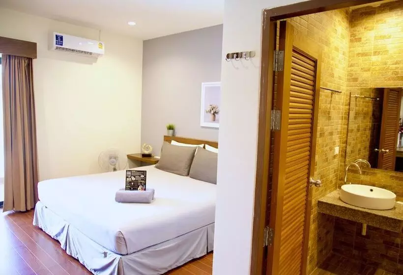 هتل Cha Am My House Resort