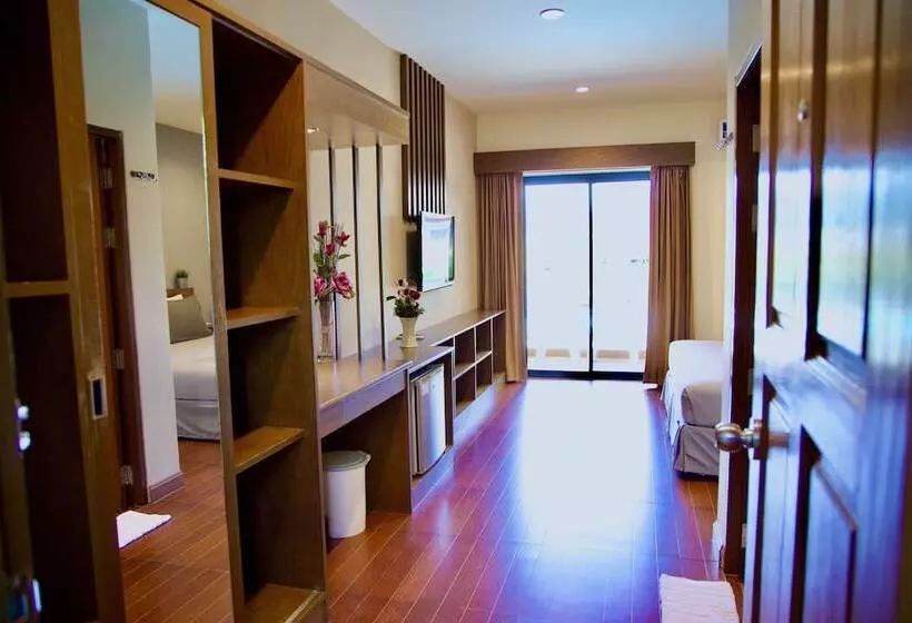 هتل Cha Am My House Resort