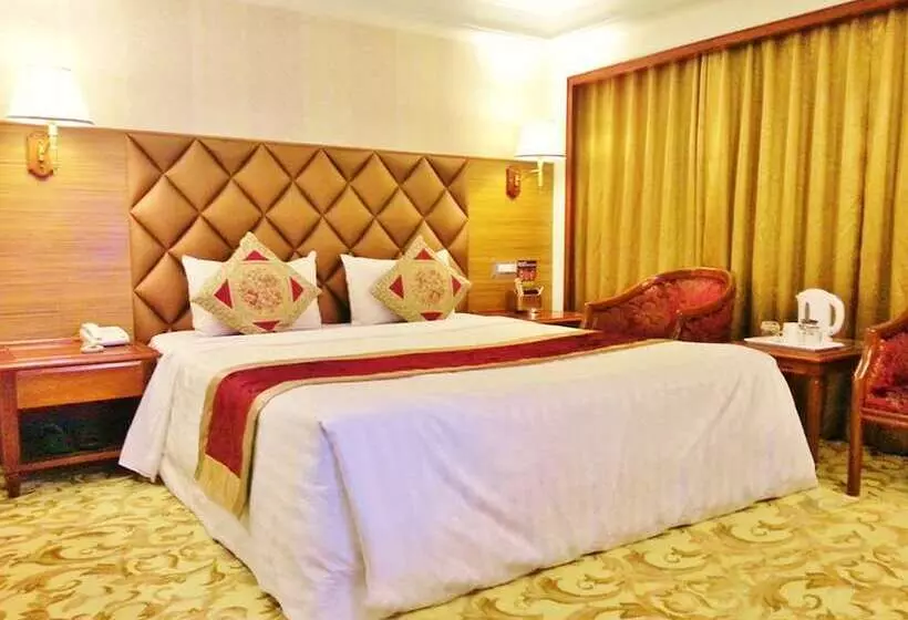 هتل Chyuan Du Spring Resort