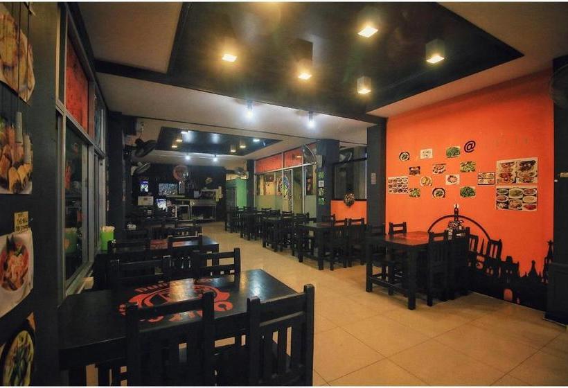 בית מלון כפרי Colora  Patong Phuket