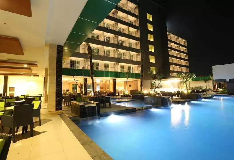 ホテル Dalton Makassar