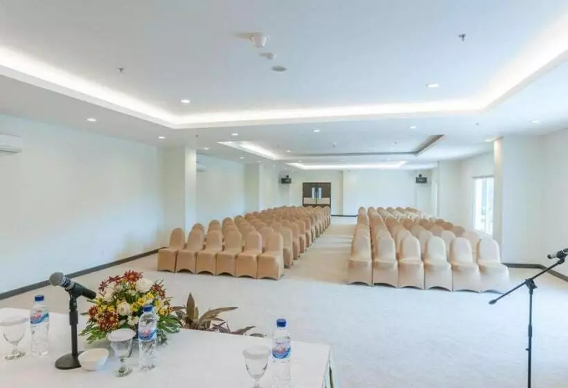 ホテル Dalton Makassar