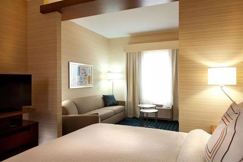 فندق Fairfield Inn & Suites By Marriott Lethbridge