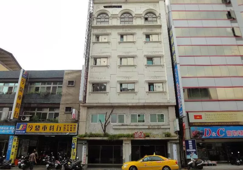 هتل Hua Yue