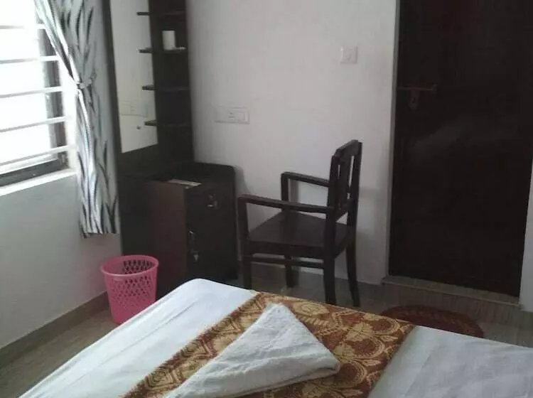 Hotel Immanuel Homestay