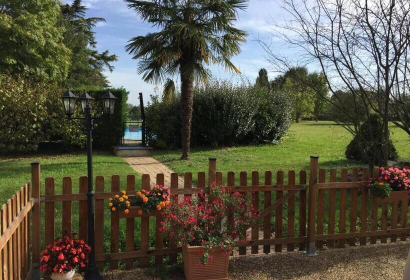 בית מלון כפרי Les Rives Du Plantié