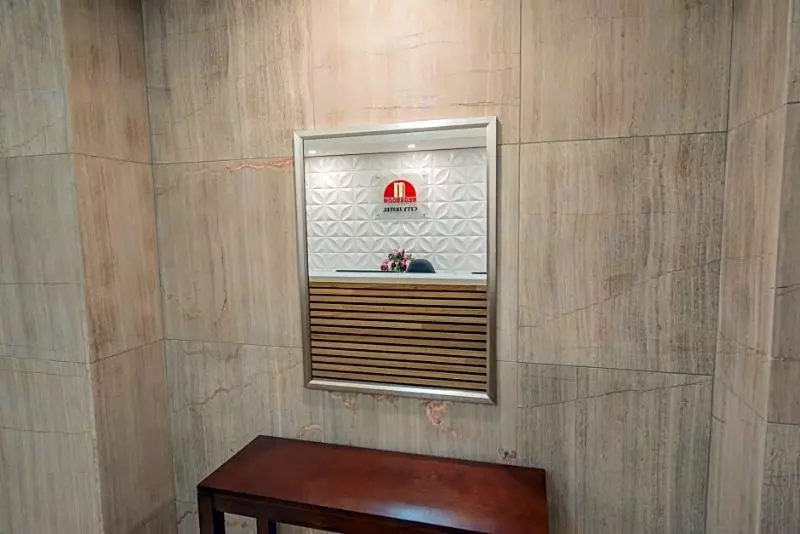 酒店 Megaboom City