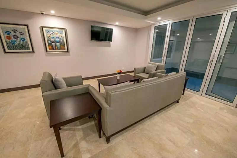 酒店 Megaboom City