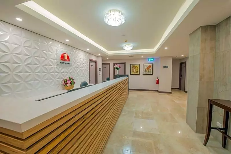 酒店 Megaboom City