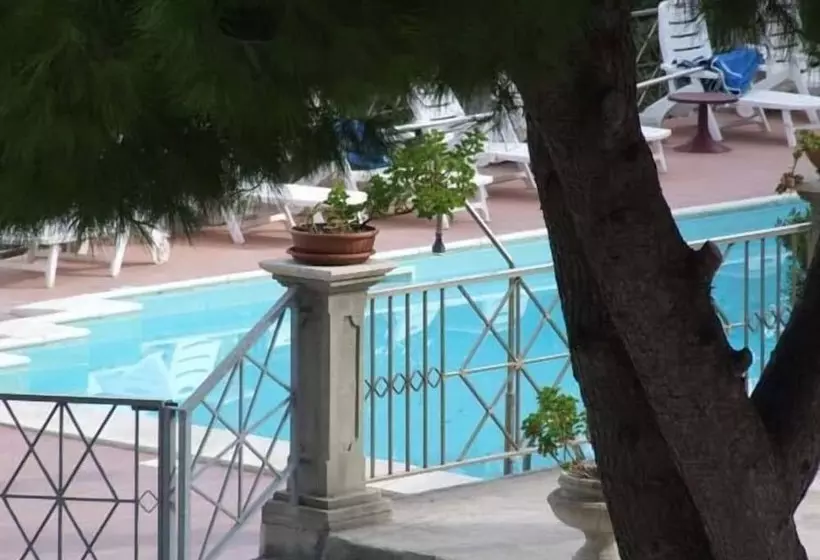 Hotel Piccolo Paradiso