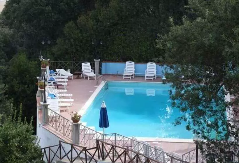 Hotel Piccolo Paradiso