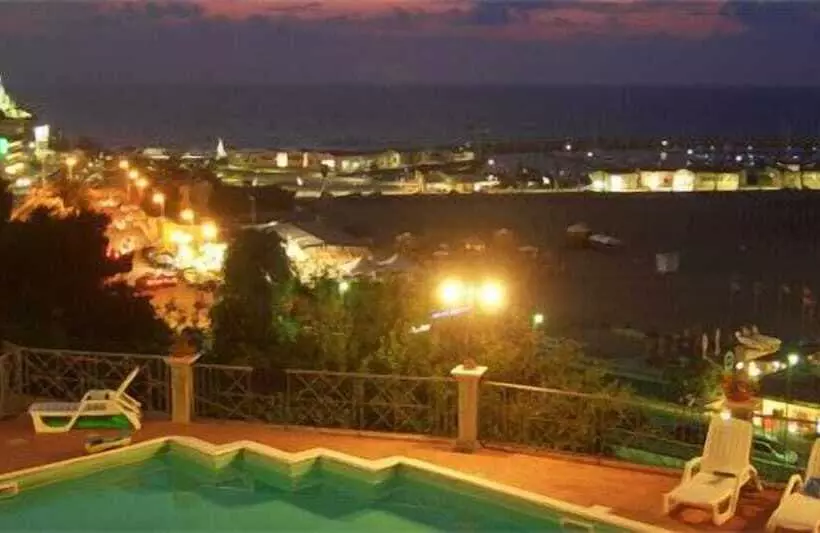 Hotel Piccolo Paradiso